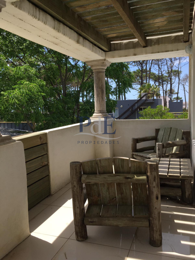 Casa en alquiler de temporada , La Barra , Punta Del Este  - Imagen 1