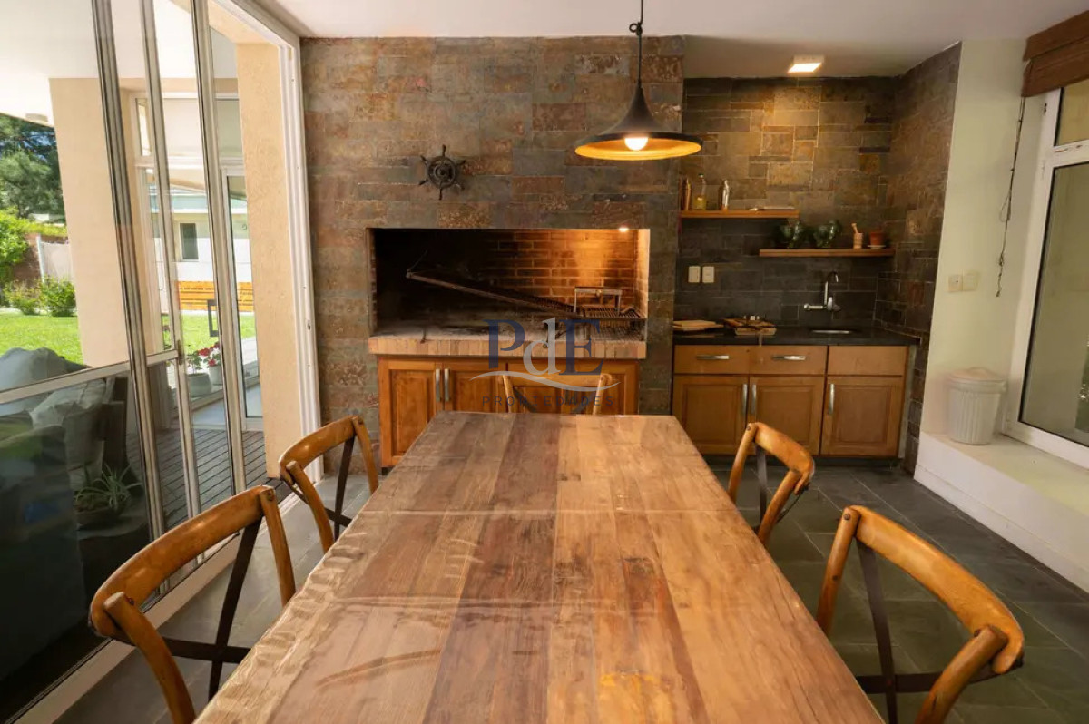 La Residence 4 dormitorios con piscina y barbacoa. - Imagen 18