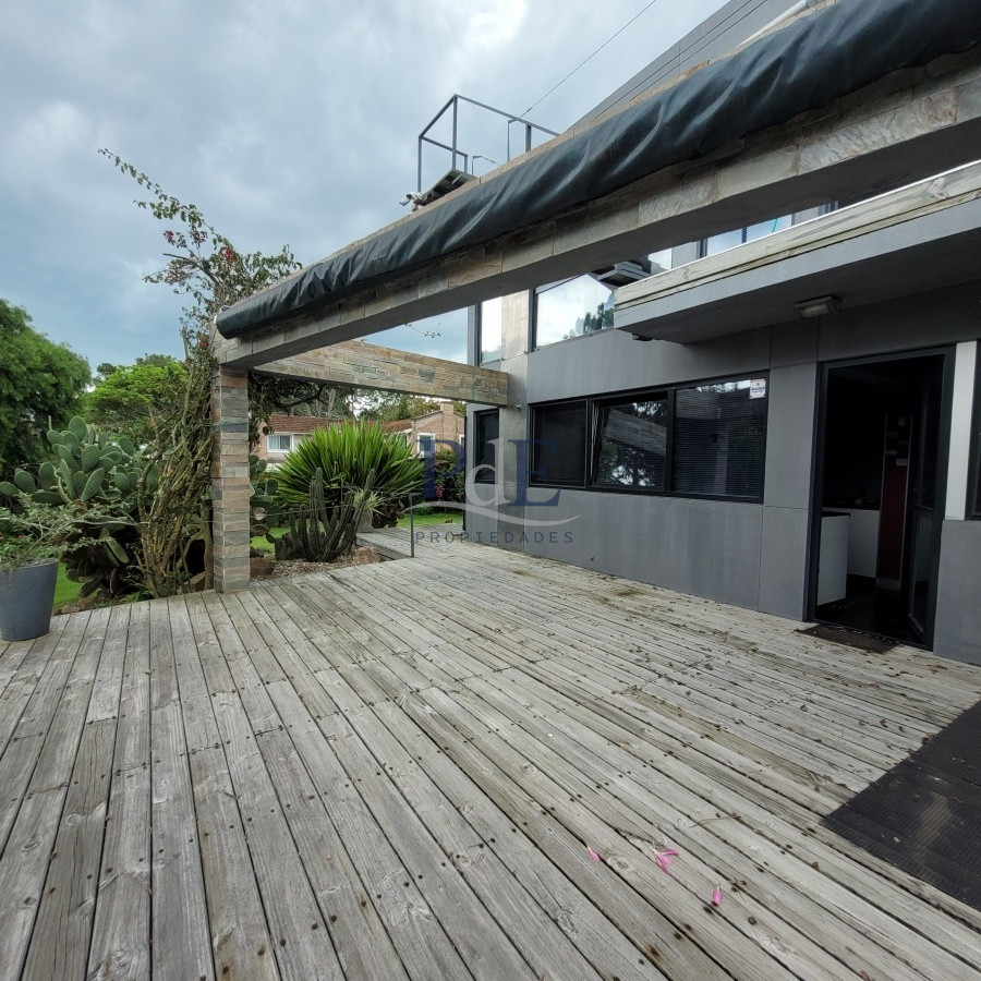 Espectacular, Residencia en venta en Rincón del Indio. - Imagen 11