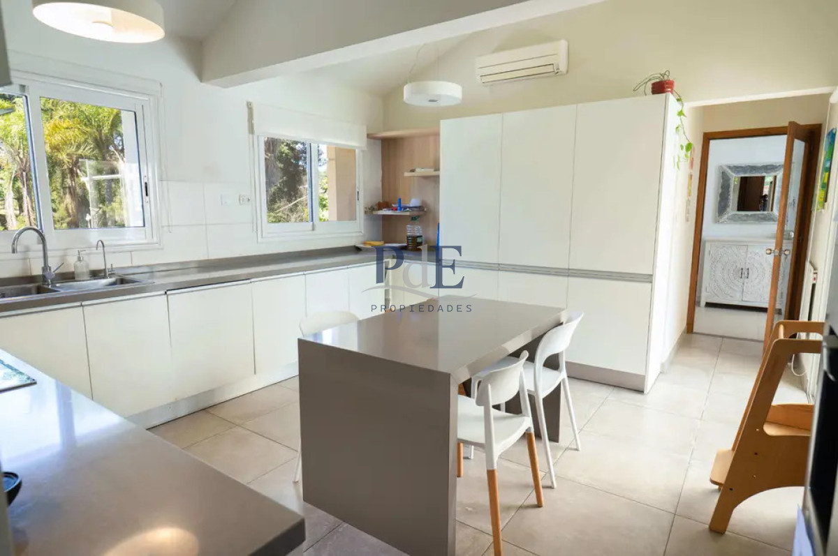 La Residence 4 dormitorios con piscina y barbacoa. - Imagen 8