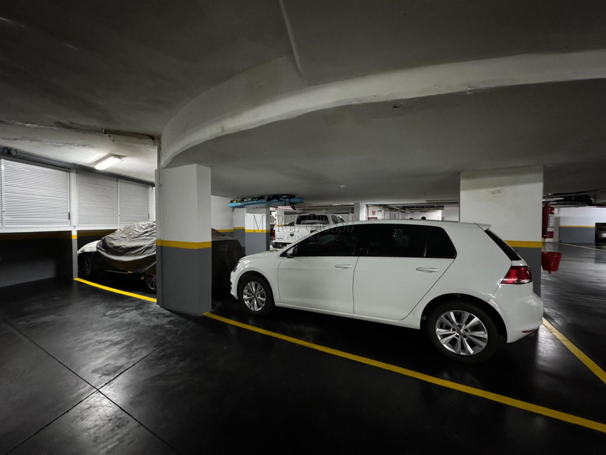 Apartamento ID.46 - Coral Tower 4 dormitorios - Playa Mansa