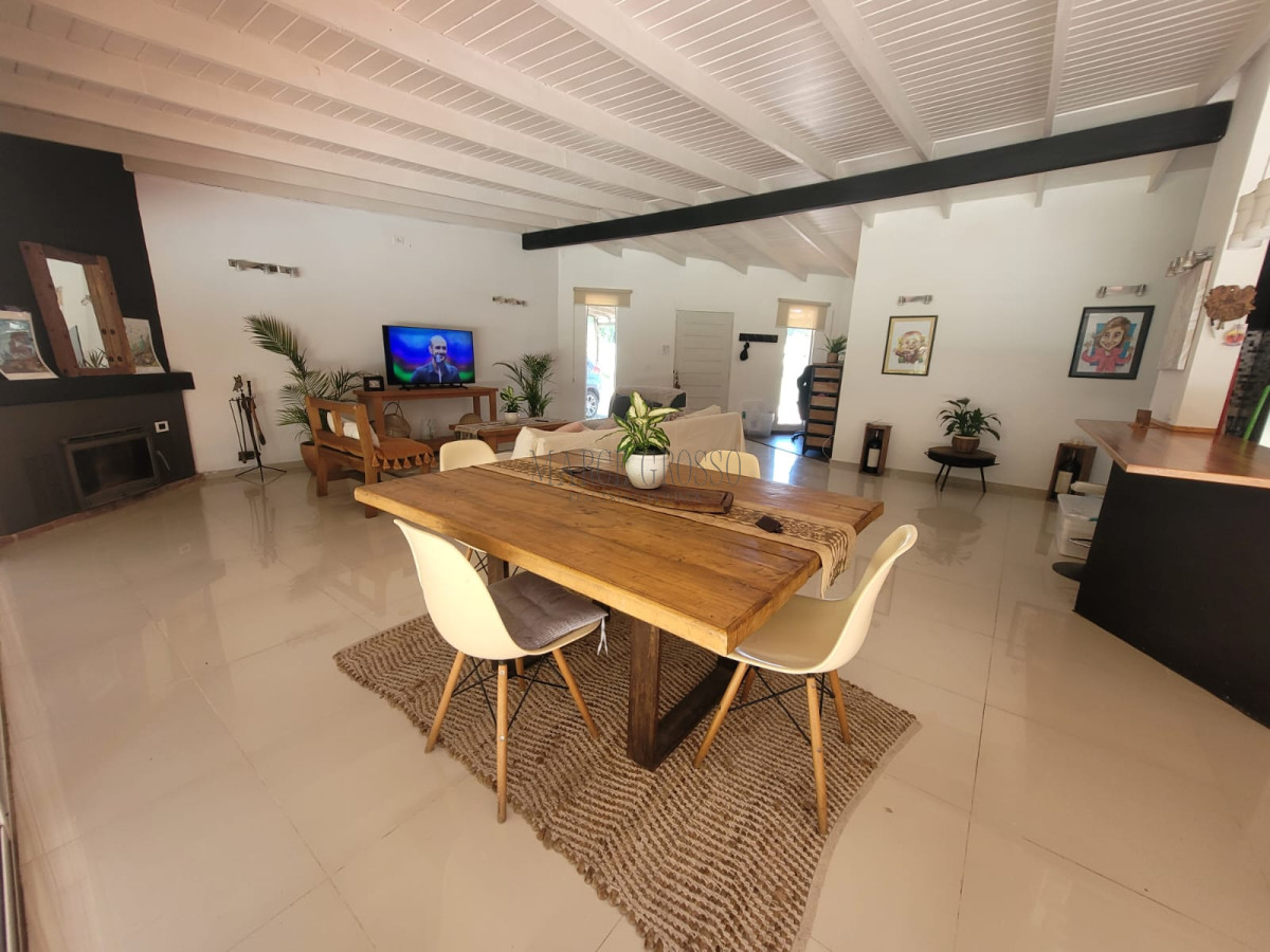 Casa ID.22 - Casa en Punta Ballena, Verde Mora