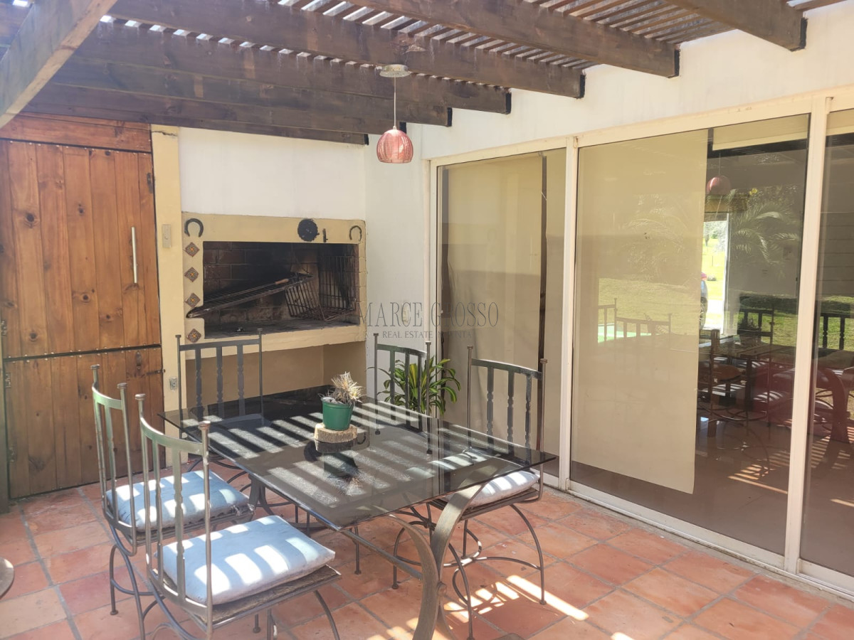 Casa ID.22 - Casa en Punta Ballena, Verde Mora