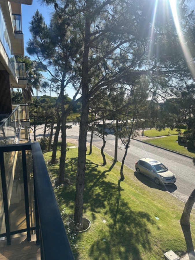 Apartamento a estrenar frente al mar - 2 dormitorios Playa Mansa