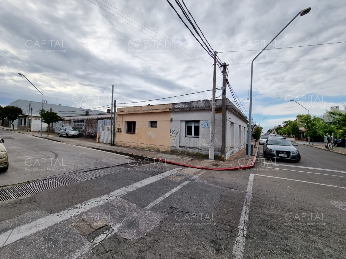 Local Comercial ID.35693 - Galpón en Venta, Centro de Maldonado