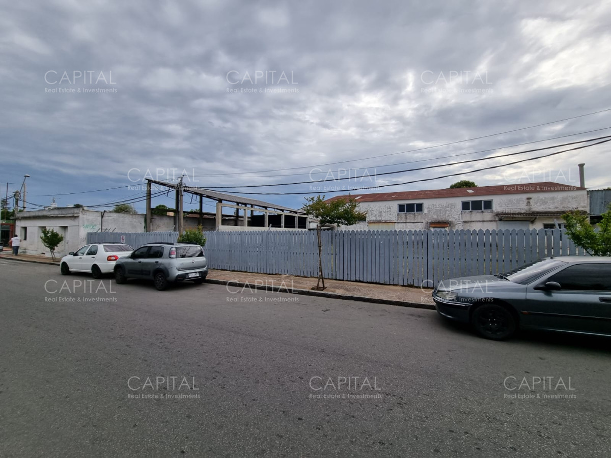 Local Comercial ID.35693 - Galpón en Venta, Centro de Maldonado
