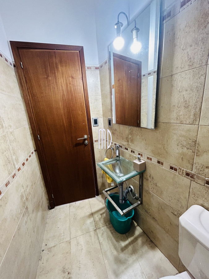 Casa ID.7563 - Casa en Venta y Alquiler sobre Ruta 104 El Chorro 