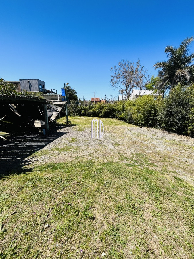 Casa ID.7563 - Casa en Venta y Alquiler sobre Ruta 104 El Chorro 