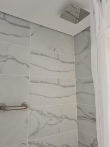 Apartamento en primera linea - 4 dormitorios Pinares Playa Mansa. - VLX6104A