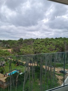 Apartamento en primera linea - 4 dormitorios Pinares Playa Mansa. - VLX6104A