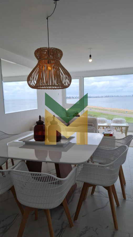 Apartamento ID.6104 - Apartamento en primera linea - 4 dormitorios Pinares Playa Mansa.