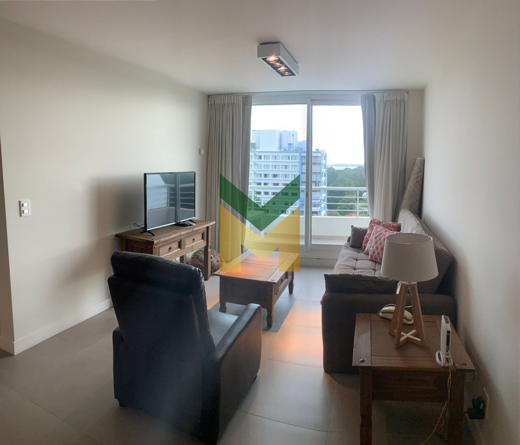 Apartamento ID.2188 - apartamento en alquiler, 1 dormitorio, Avenida Roosevelt, Punta del Este