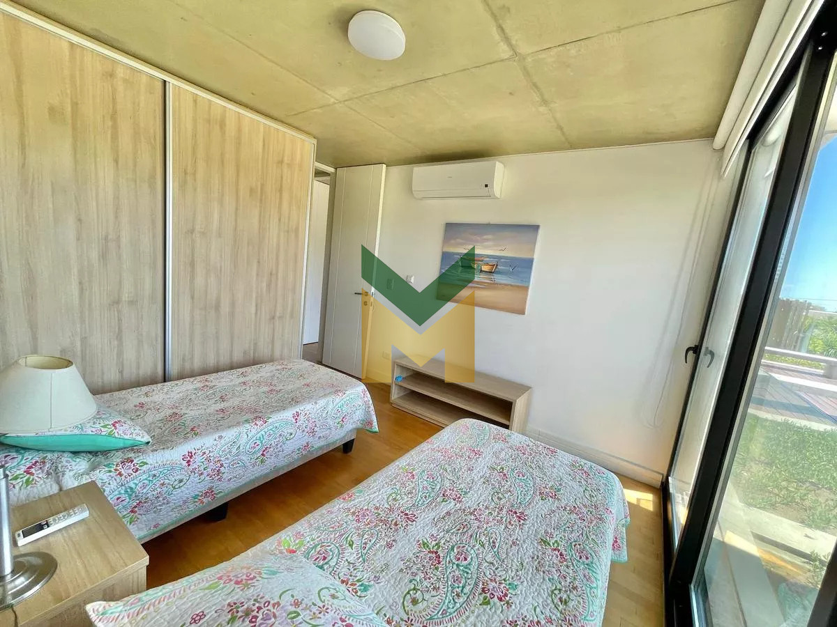 Apartamento ID.2315 - Apartamento en venta , 2 dormitorios, playa mansa, punta del este