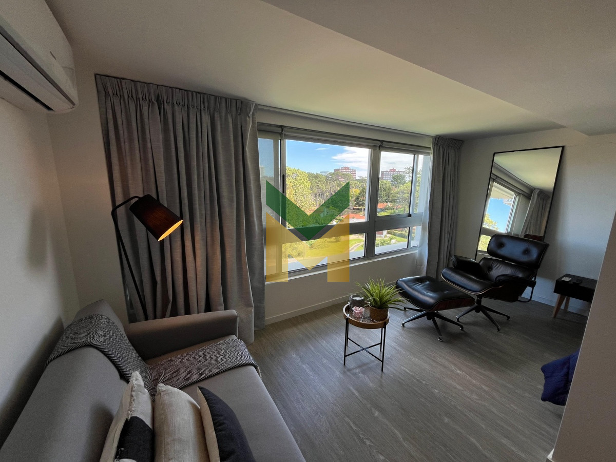 Apartamento ID.5084 - Apartamento En Venta, Roosevelt Punta Del Este.