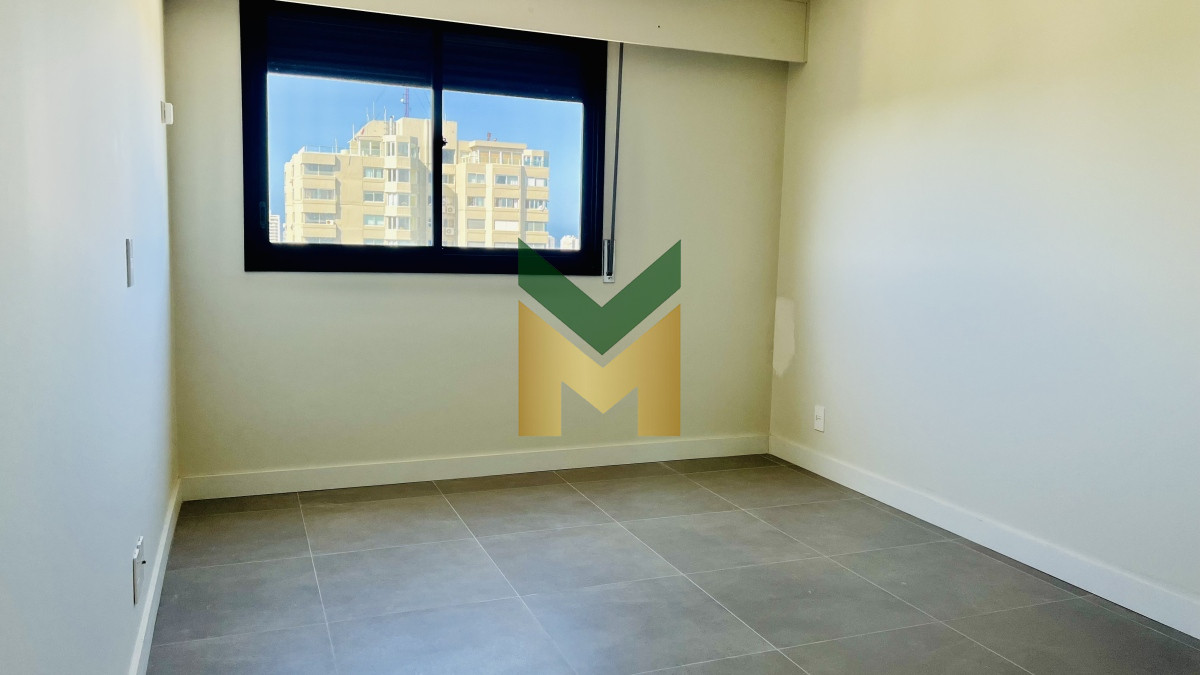 Apartamento ID.5791 - Greenlife. 3 Dormitorios con 4 baños. OPORTUNIDAD.