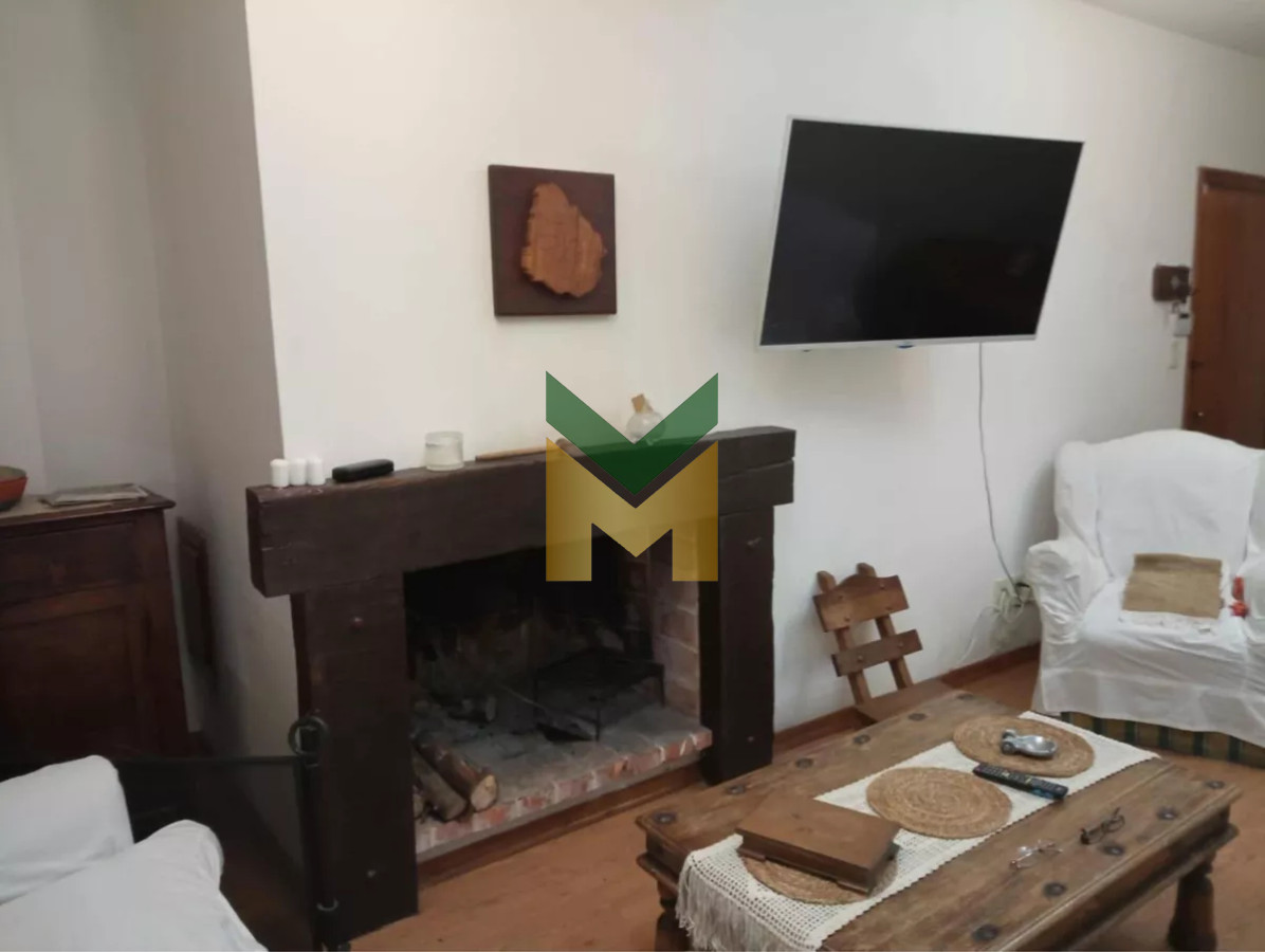 Apartamento ID.5884 - Apartamento en venta - 2 dormitorios centro Maldonado.