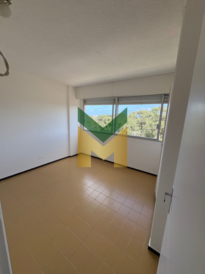 Apartamento ID.6872 - Alquiler Anual Punta Del Este