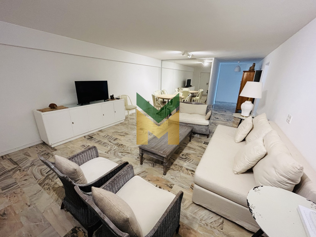 Apartamento ID.4396 - Apartamento en Venta Y alquiler Anual, zona Puerto, Punta del Este