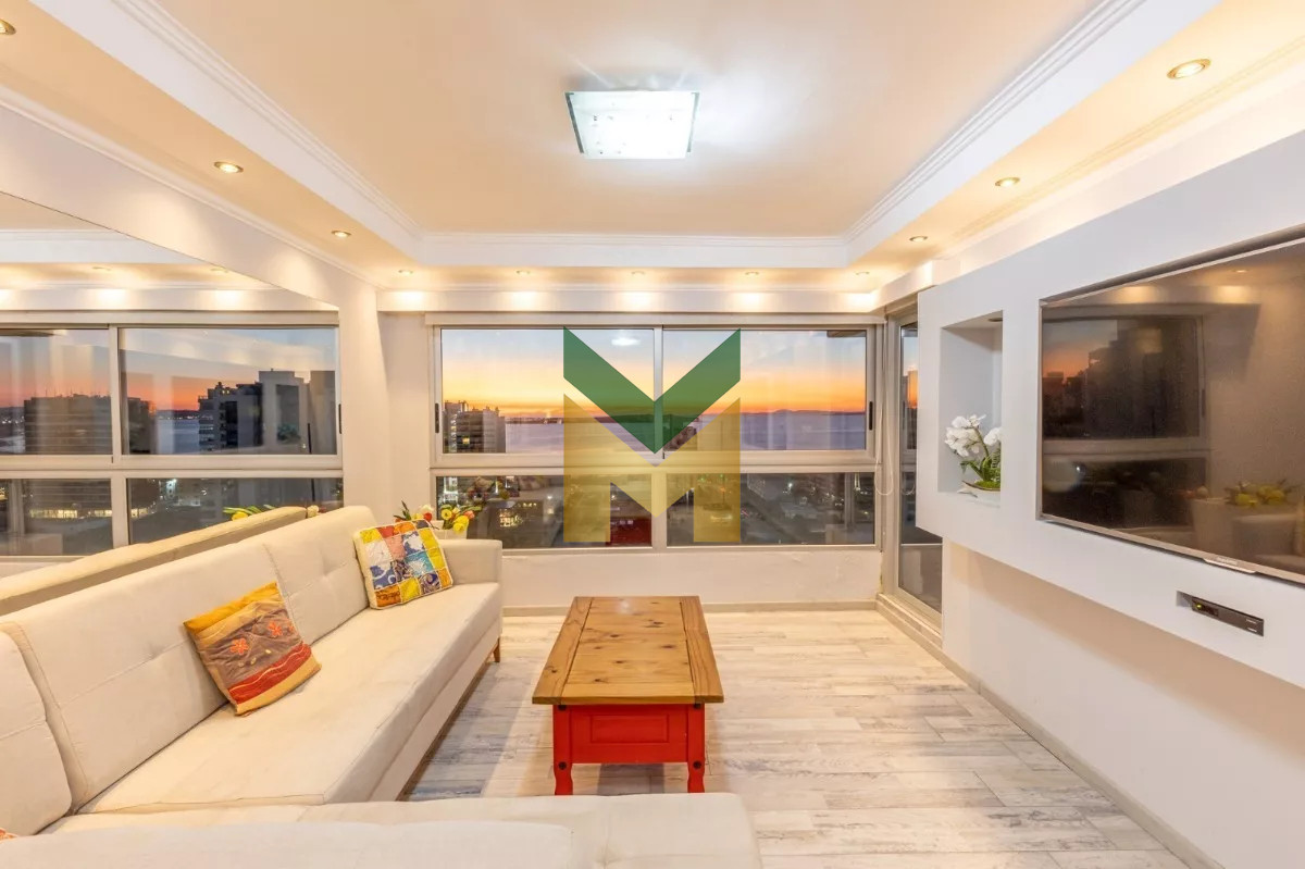 Apartamento ID.6121 - Apartamento en venta - 3 dormitorios a 200 metros del mar.