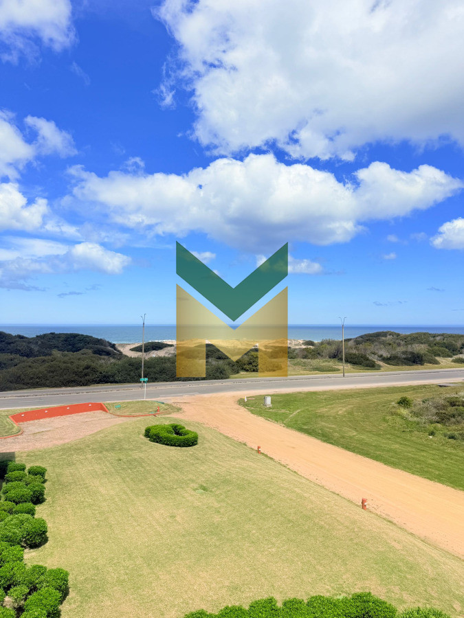 Apartamento ID.6866 - Apartamento en Venta frente al mar Playa Brava