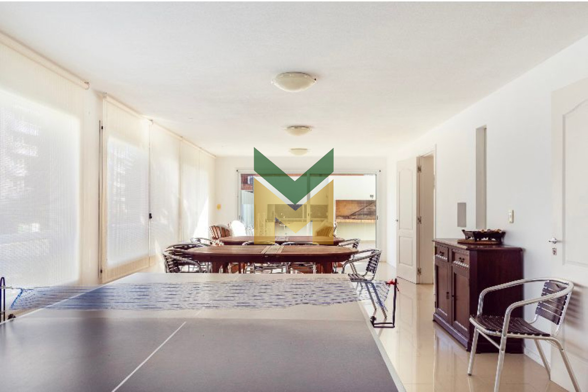 Apartamento ID.5508 - Alquiler De Temporada Punta Del Este, Playa Brava.