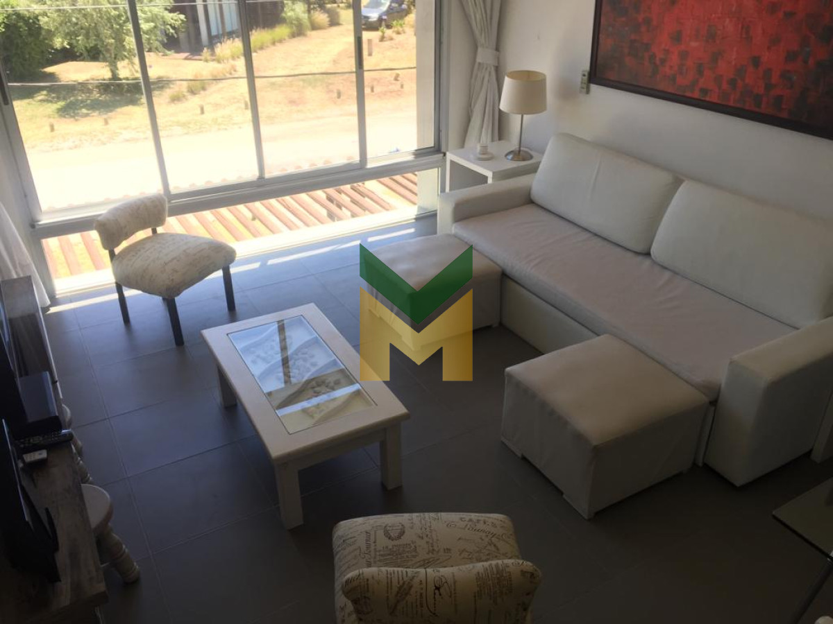 Apartamento ID.4027 - Apartamento Penthouse en venta y alquiler de temporada, Manantiales.