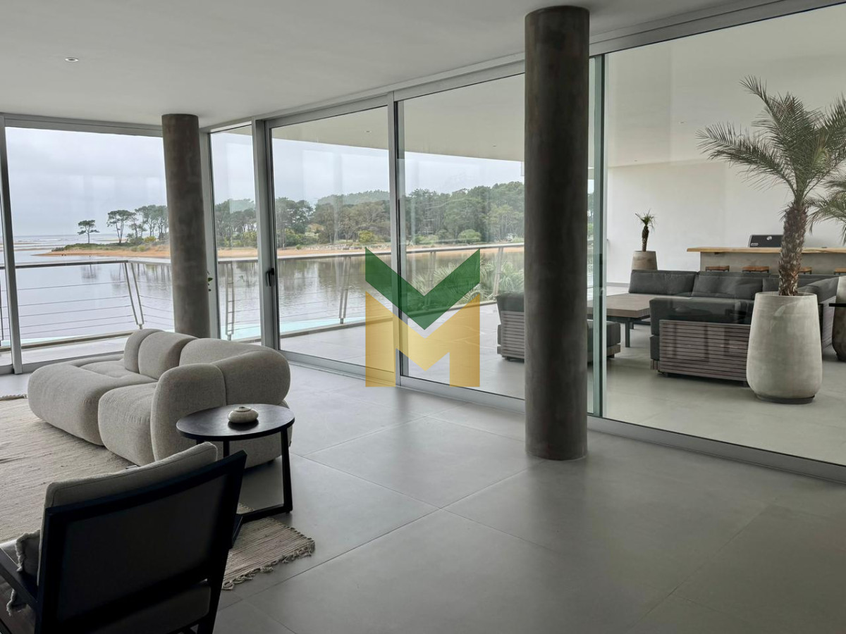 Apartamento ID.6991 - Exclusividad En La Barra - Gran Planta 