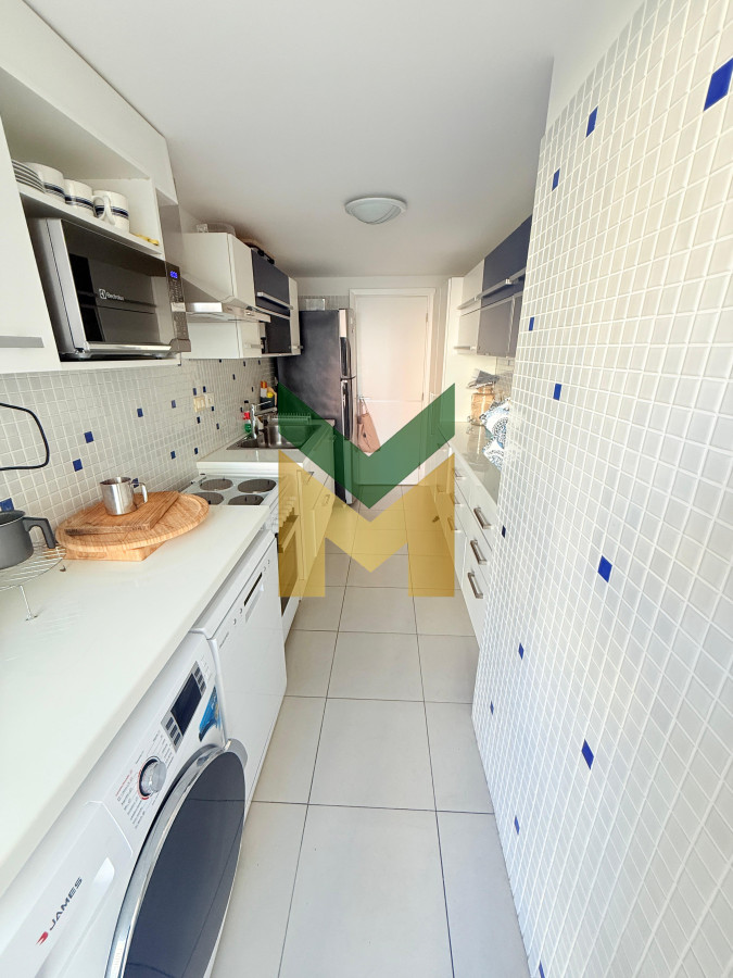 Apartamento ID.6831 - Apartamento en venta - 3 dormitorios Playa Brava
