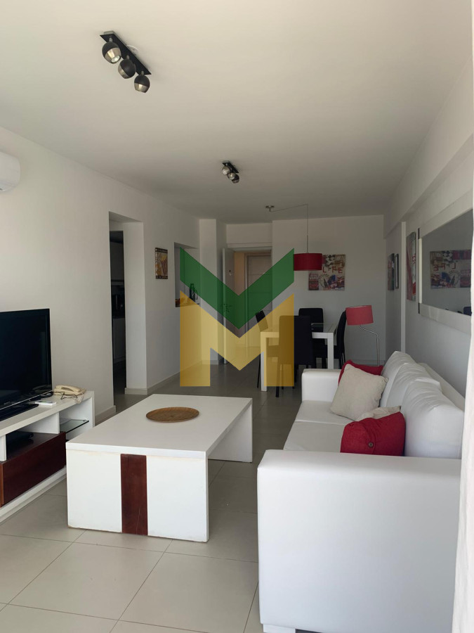 Apartamento ID.860 - Apartamento en Alquiler Anual, Aidy Grill, Punta del Este
