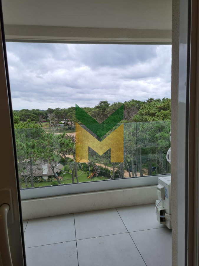 Apartamento ID.6104 - Apartamento en primera linea - 4 dormitorios Pinares Playa Mansa.