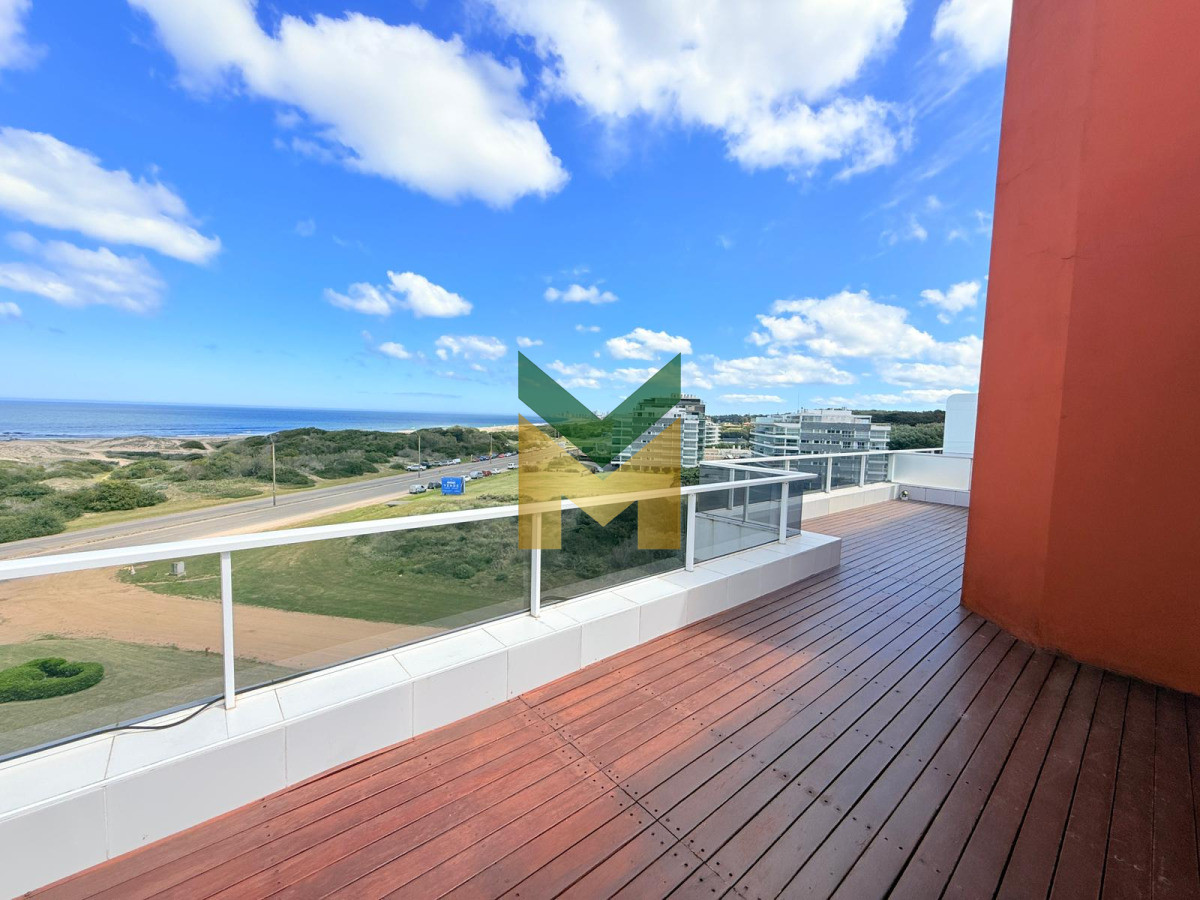 Apartamento ID.6865 - Apartamento en Venta 4 dormitorios Playa Brava