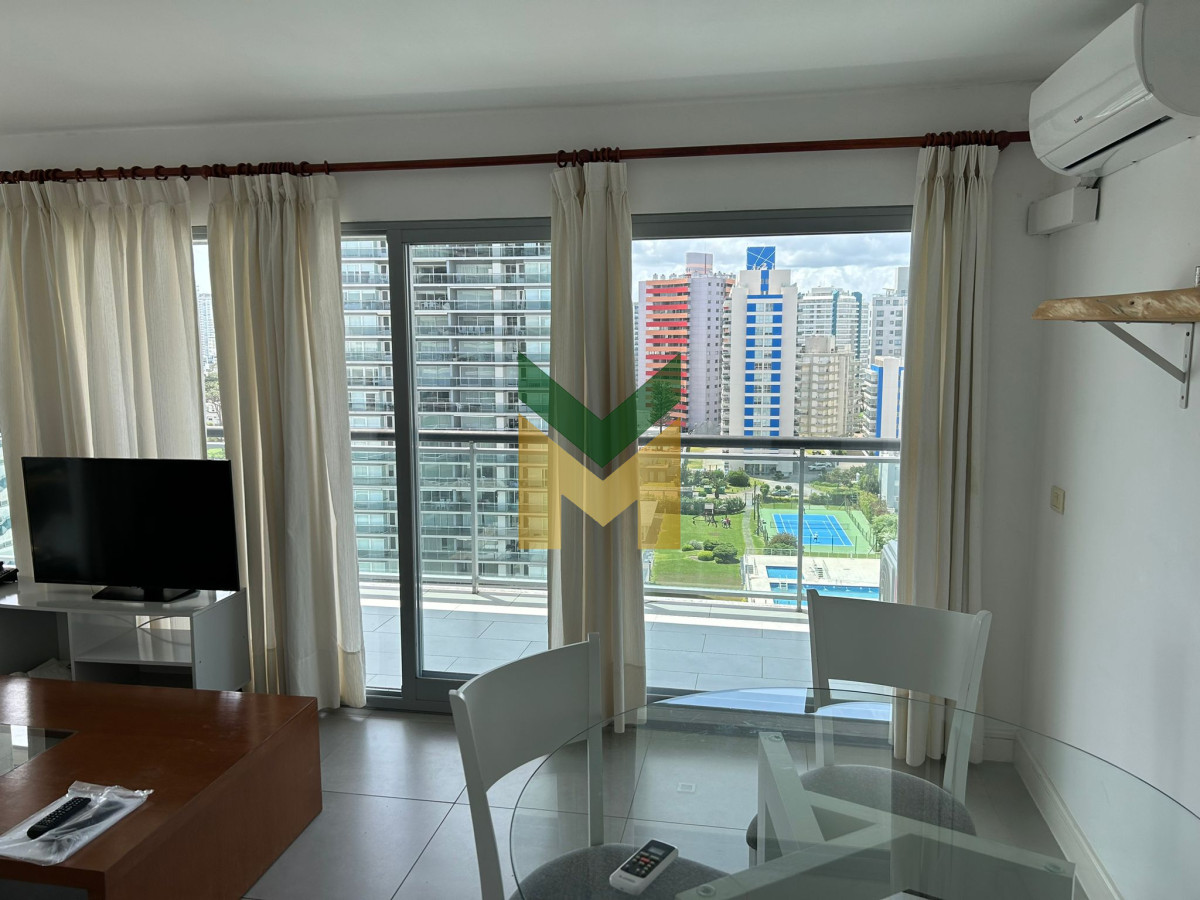 Apartamento ID.4717 - Apartamento en venta y alquiler de 2 dormitorios, Punta Del Este.
