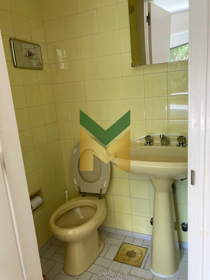 Apartamento ID.4930 - Venta Primera Linea Brava - 3 dormitorios Frente al mar.