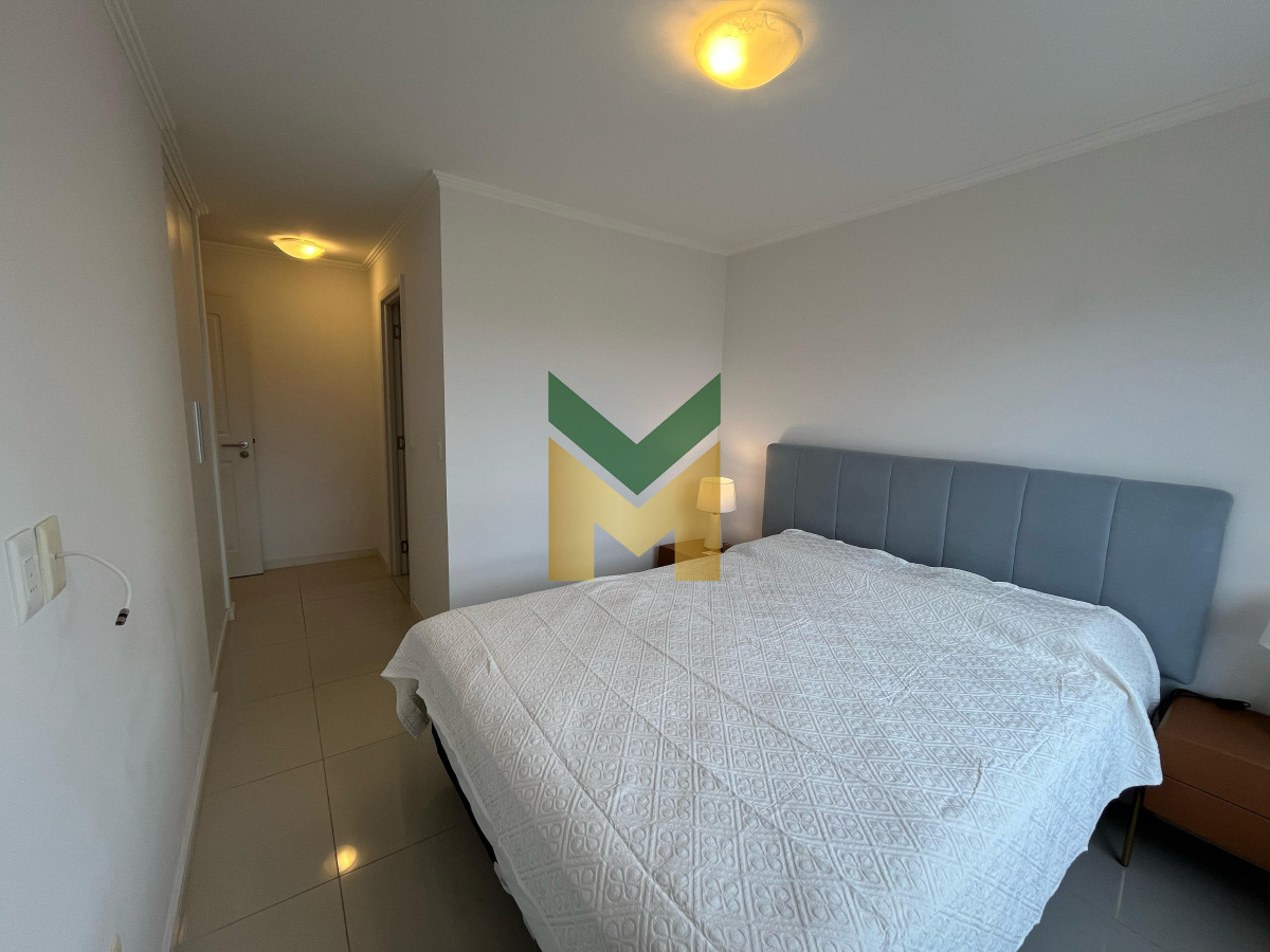 Apartamento ID.6251 - Place Layette - Alquiler anual 2 dormitorios torre de categoría.