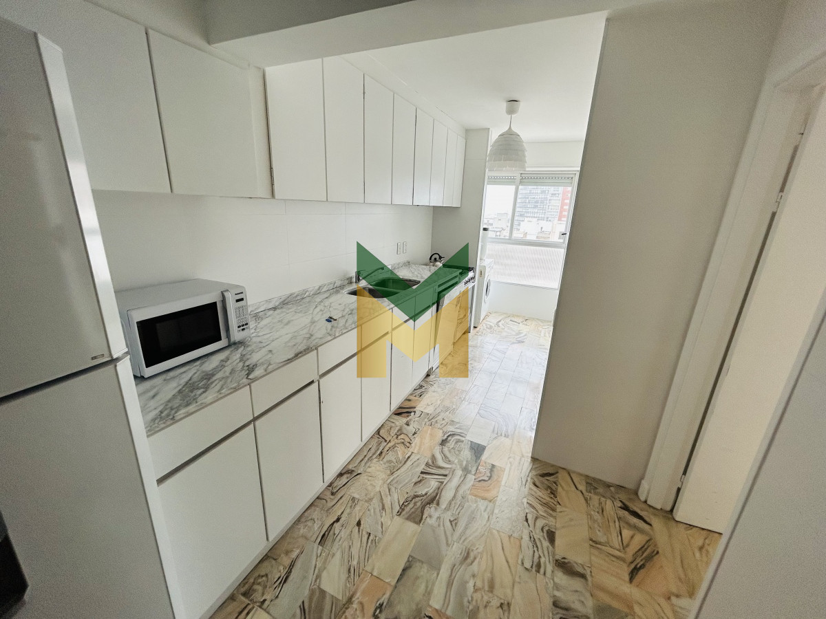 Apartamento ID.4396 - Apartamento en Venta Y alquiler Anual, zona Puerto, Punta del Este