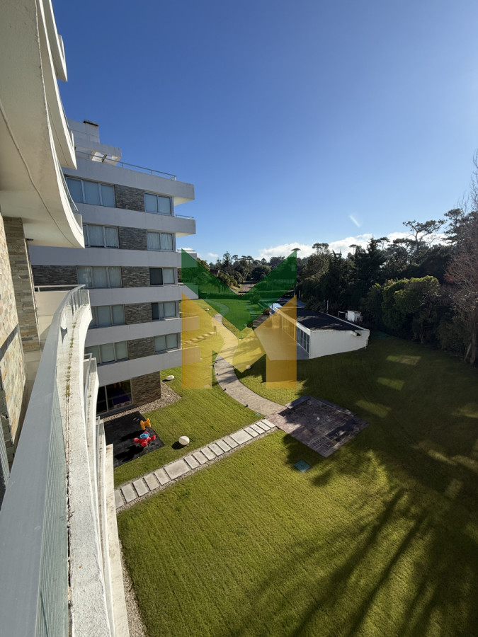 Apartamento ID.6498 - Apartamento en Venta Playa Mansa 