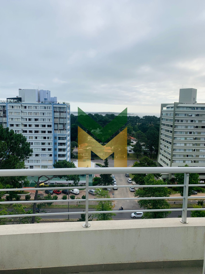 Apartamento ID.2188 - apartamento en alquiler, 1 dormitorio, Avenida Roosevelt, Punta del Este