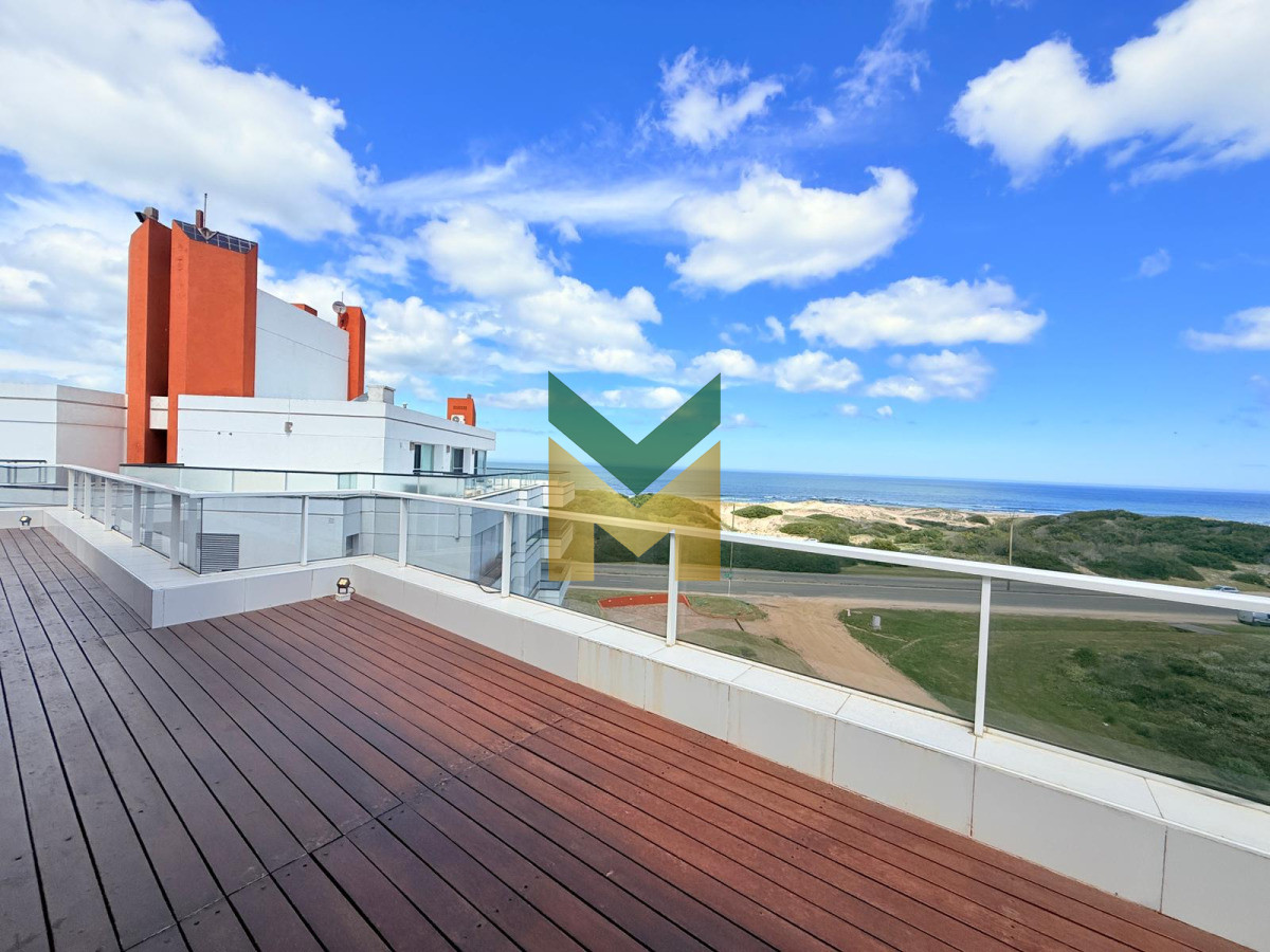 Apartamento ID.6865 - Apartamento en Venta 4 dormitorios Playa Brava