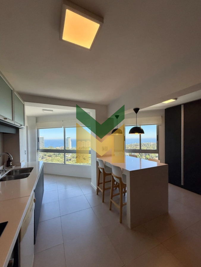 Apartamento ID.7098 - Alquiler temporal 4 dormitorios - Punta Del Este