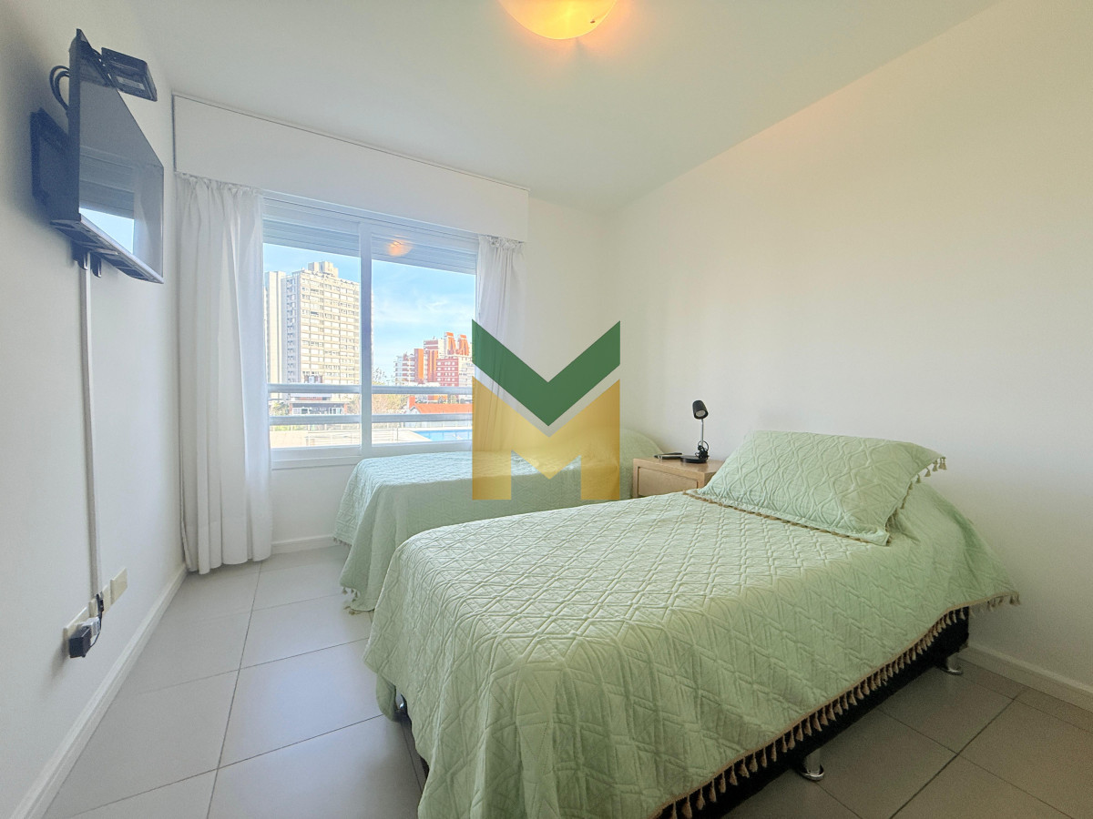 Apartamento ID.6831 - Apartamento en venta - 3 dormitorios Playa Brava