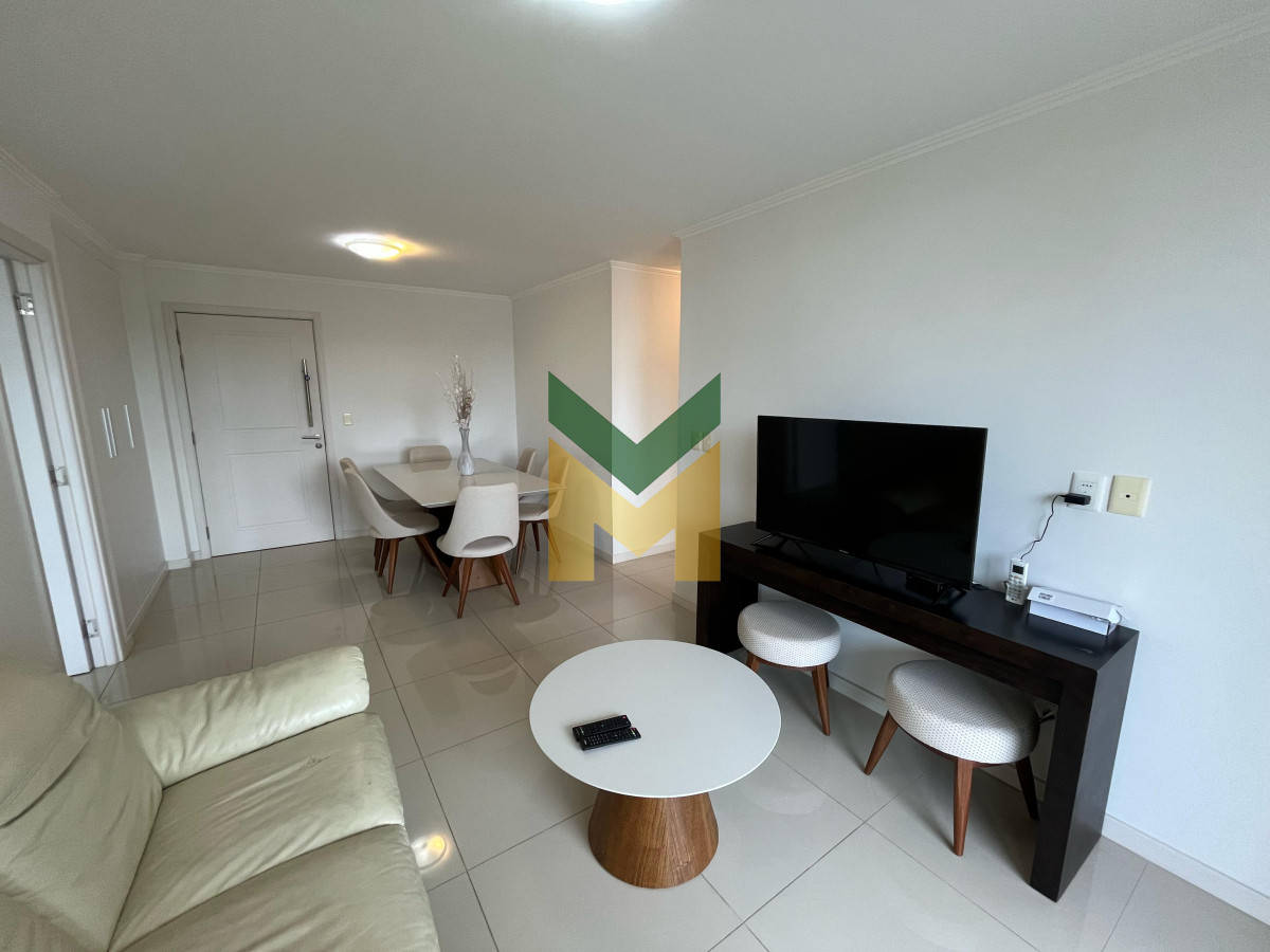 Apartamento ID.6251 - Place Layette - Alquiler anual 2 dormitorios torre de categoría.