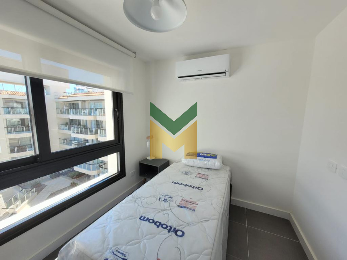 Apartamento ID.2217 - Apartamento en venta, 3 dormitorios 2 baños, Bonaire IV-Punta del Este
