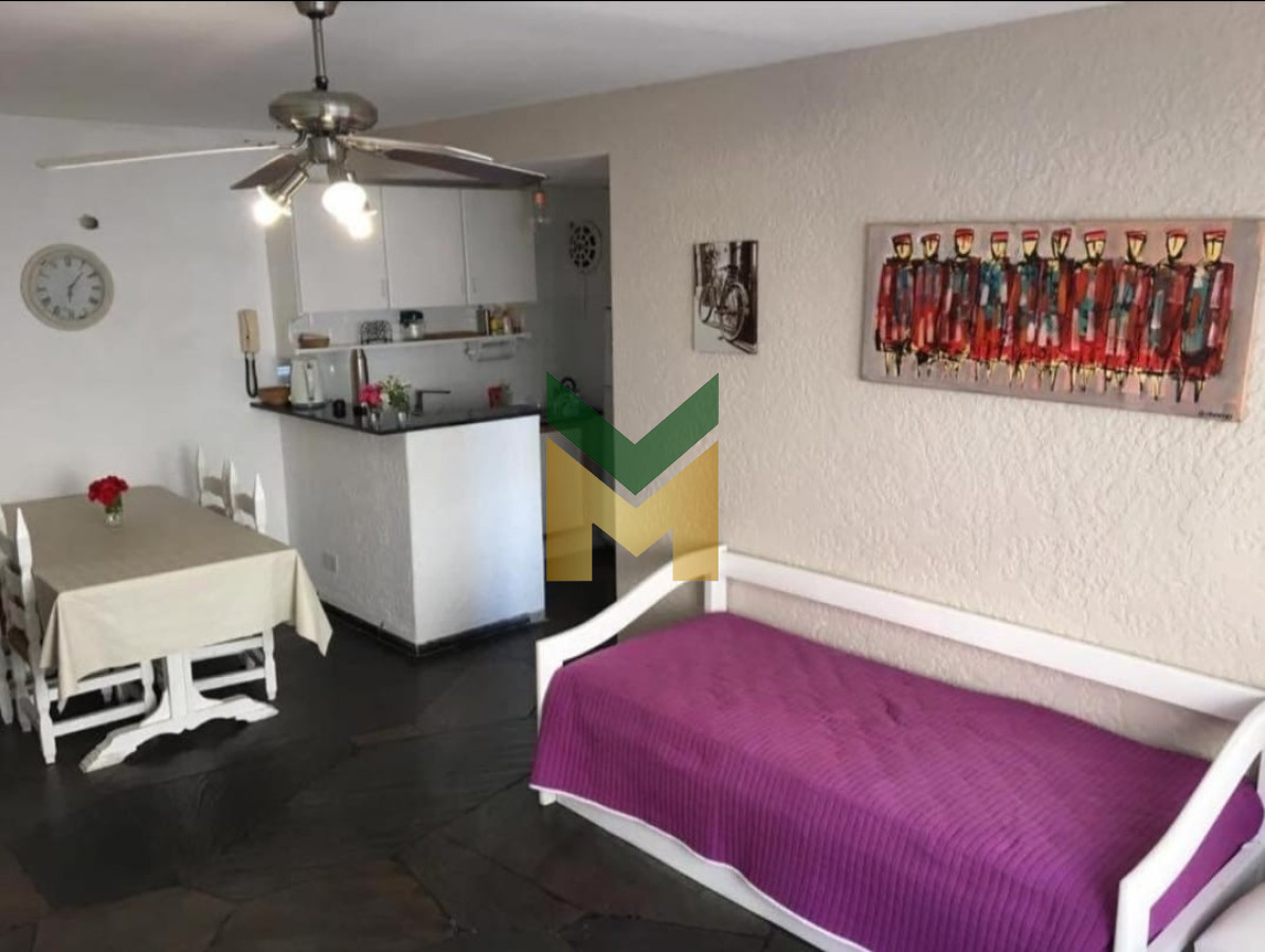 Apartamento ID.7138 - Apartamento en venta - 1 dormitorio frente al mar