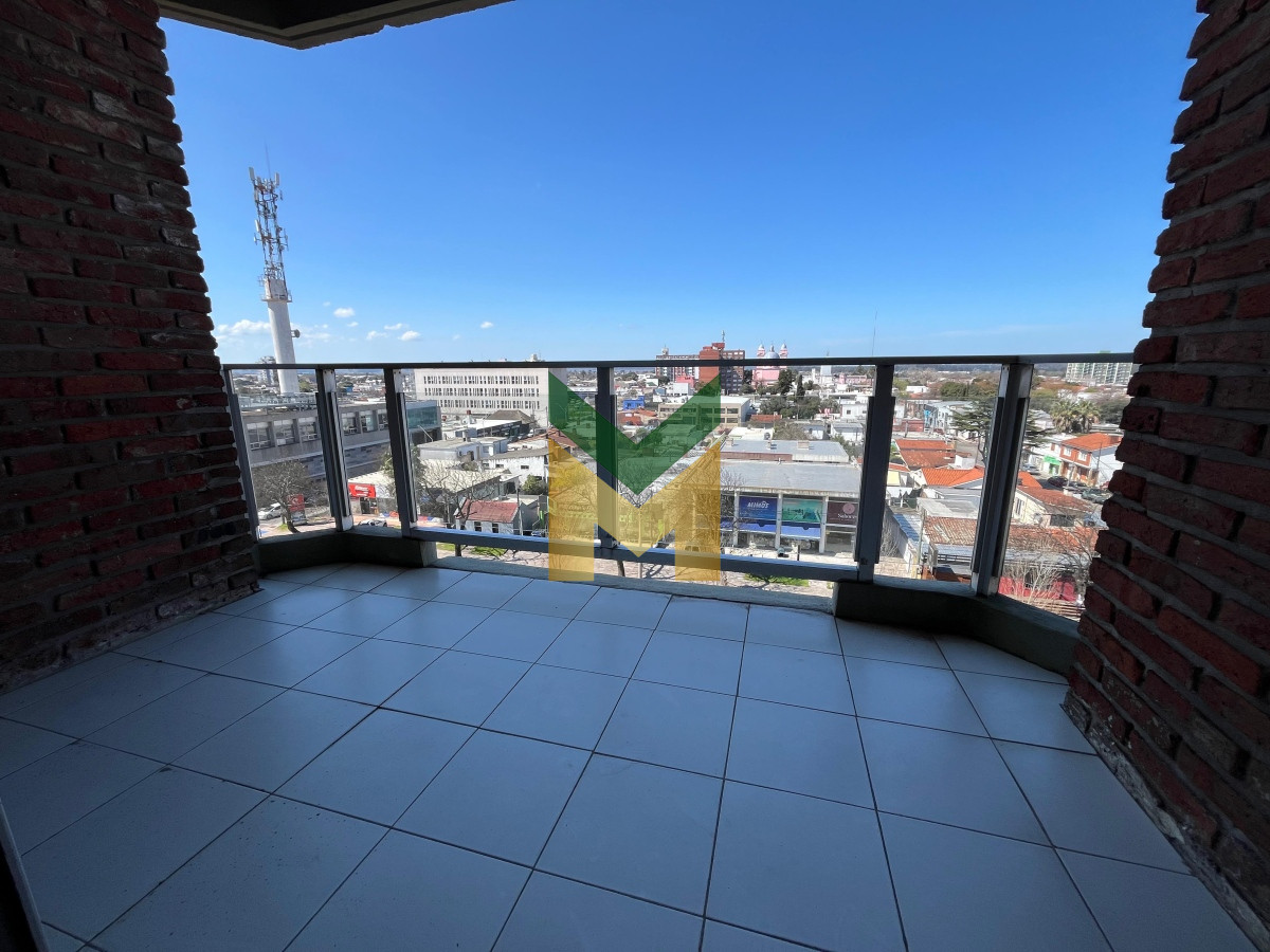 Apartamento ID.5721 - Apartamento en venta - 3 dormitorios Barrio Ipora.