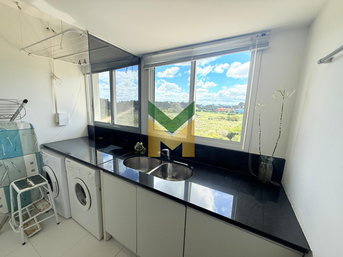Apartamento ID.6866 - Apartamento en Venta frente al mar Playa Brava