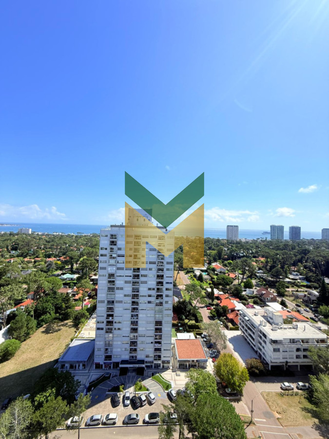 Apartamento ID.7111 - Apartamento en Venta 2 dormitorios- Torre con servicios 