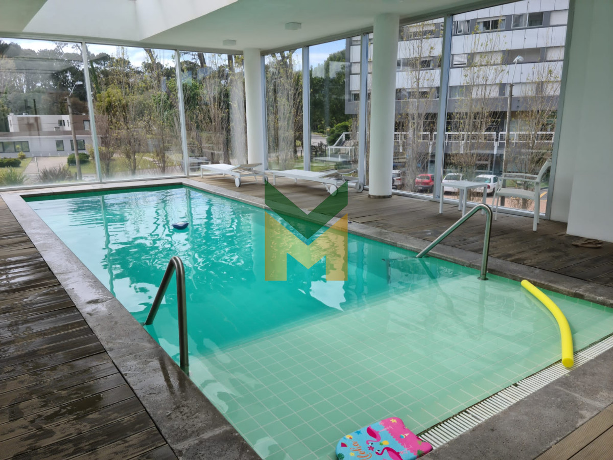 Apartamento ID.2041 - Apartamento en alquiler de temporada , Cantegril , Punta Del Este 