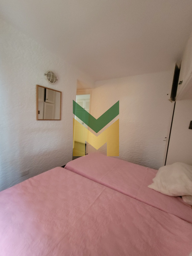 Apartamento ID.4240 - Alquiler anual apartamento en Punta del Este 