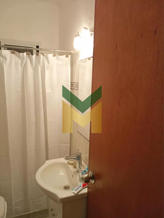 Apartamento ID.5884 - Apartamento en venta - 2 dormitorios centro Maldonado.