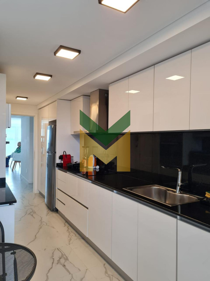 Apartamento ID.6104 - Apartamento en primera linea - 4 dormitorios Pinares Playa Mansa.